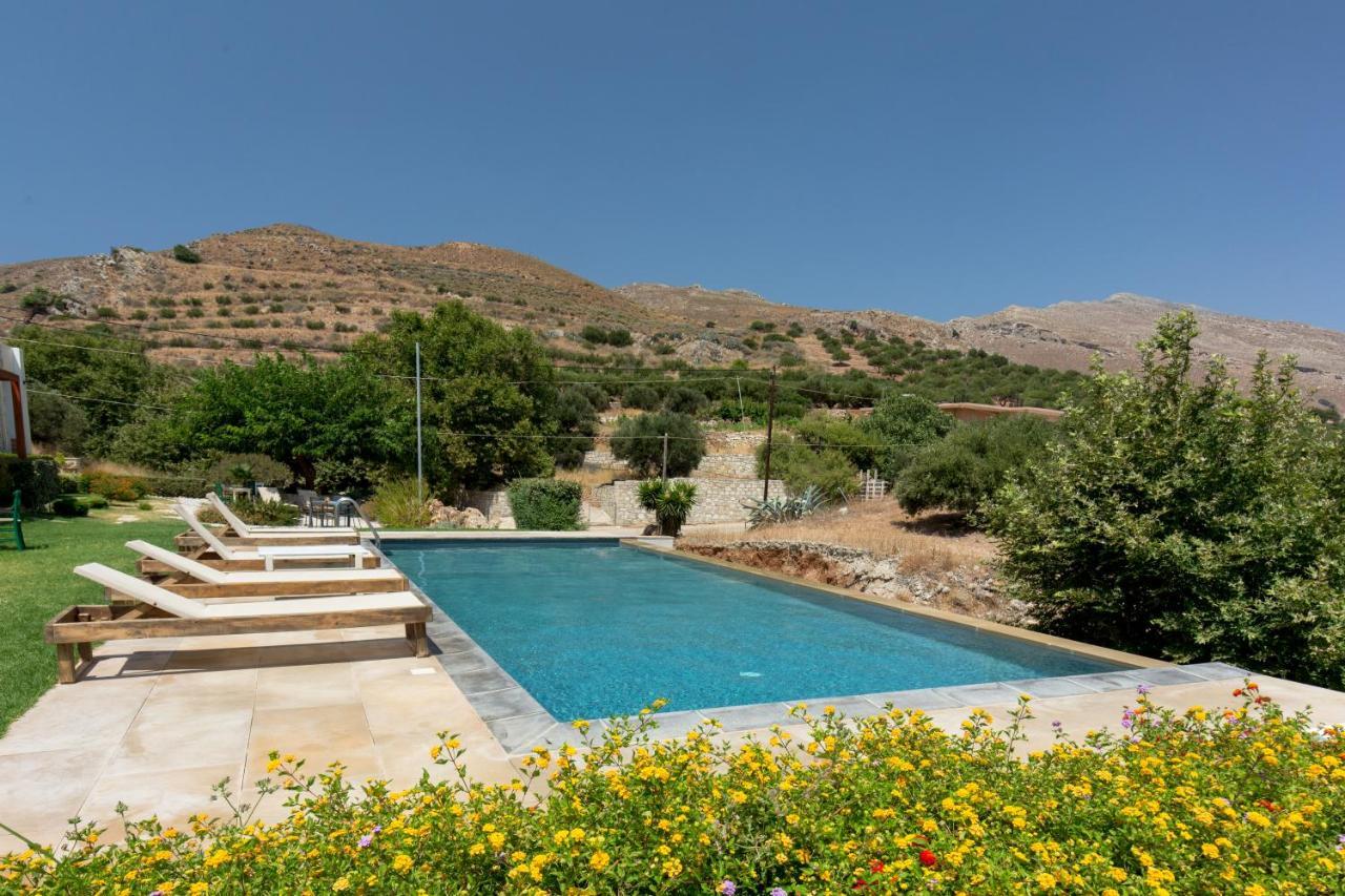 Agarathos Traditional Rooms - Pool - Kaliviani -On The Road To Balos Zewnętrze zdjęcie